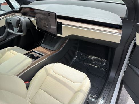Used 2022 Tesla Model X AWD/4WD image 13