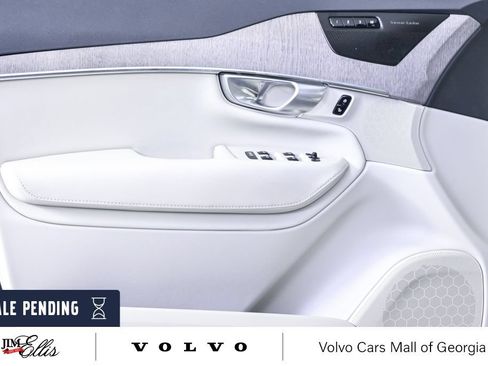 Certified 2024 Volvo XC90 B6 Plus w/ Protection Package Premier AWD/4WD image 8