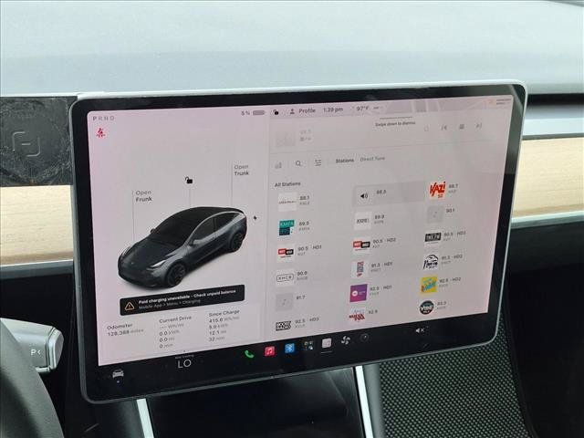 Used 2021 Tesla Model Y Long Range AWD/4WD image 15