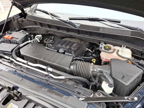 Used 2023 Chevrolet Silverado 1500 Custom image 27