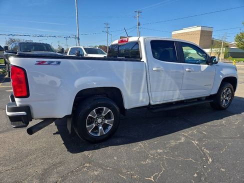 Used 2017 Chevrolet Colorado Z71 AWD/4WD image 6