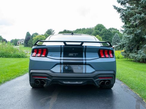 Used 2024 Ford Mustang GT Premium w/ GT Performance Package RWD image 4