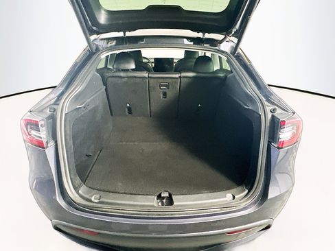 Used 2023 Tesla Model Y Long Range image 30
