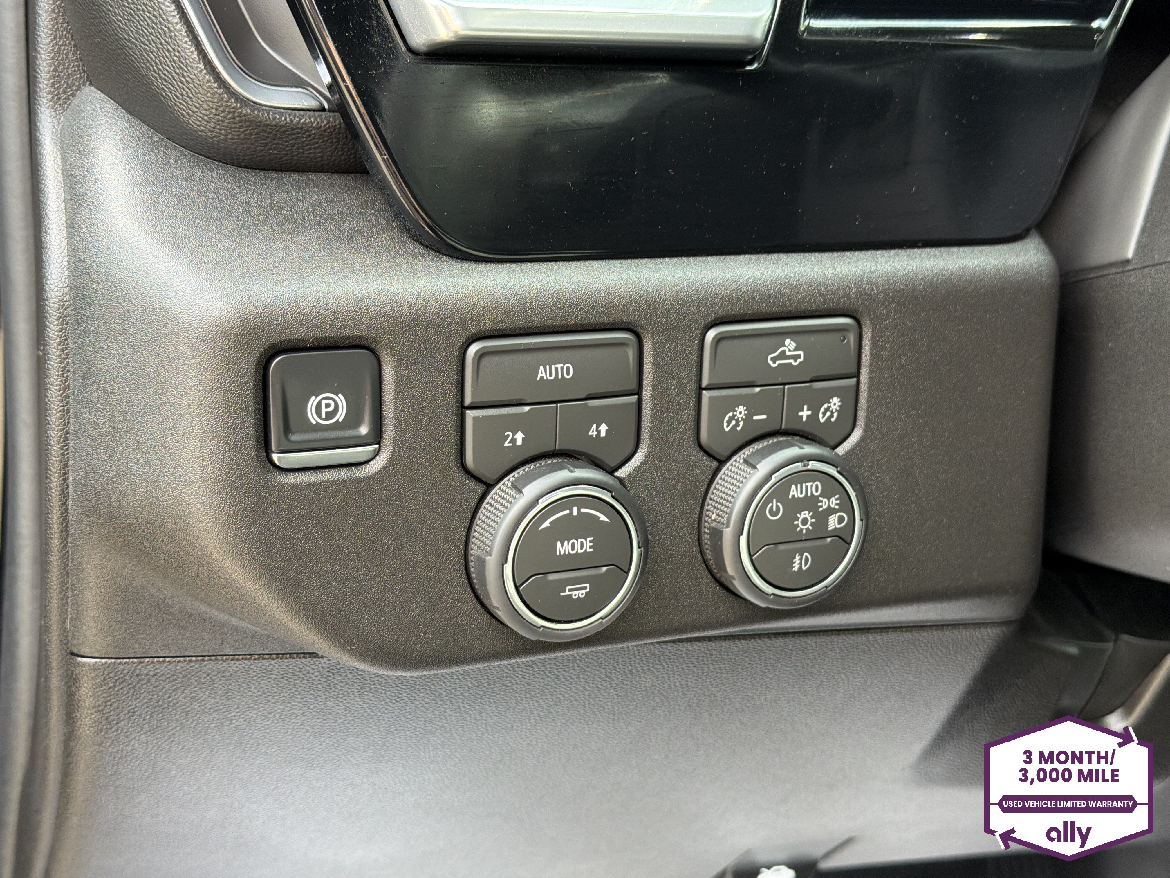 Used 2026 Chevrolet Silverado 1500 RST AWD/4WD image 15