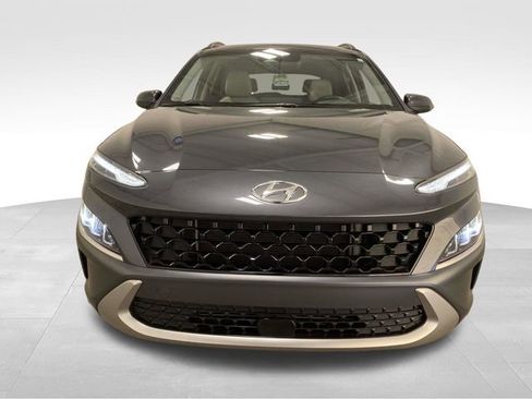 Used 2022 Hyundai Kona Limited image 7