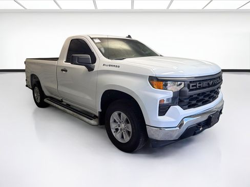 Used 2025 Chevrolet Silverado 1500 W/T RWD image 3