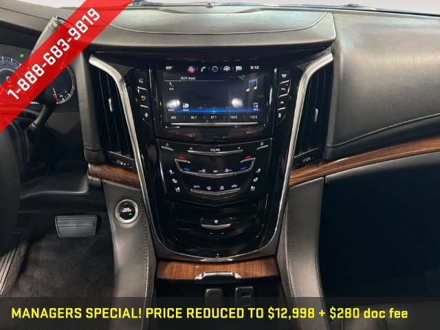 Used 2016 Cadillac Escalade ESV Luxury AWD/4WD image 8