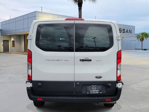 Used 2024 Ford Transit 350 XLT RWD image 5