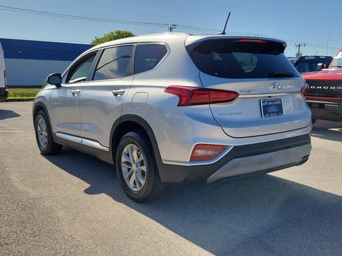 Used 2020 Hyundai Santa Fe SE FWD image 4