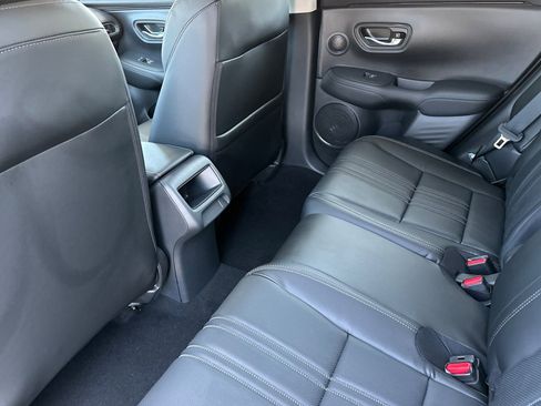 New 2026 Honda HR-V EX-L image 12