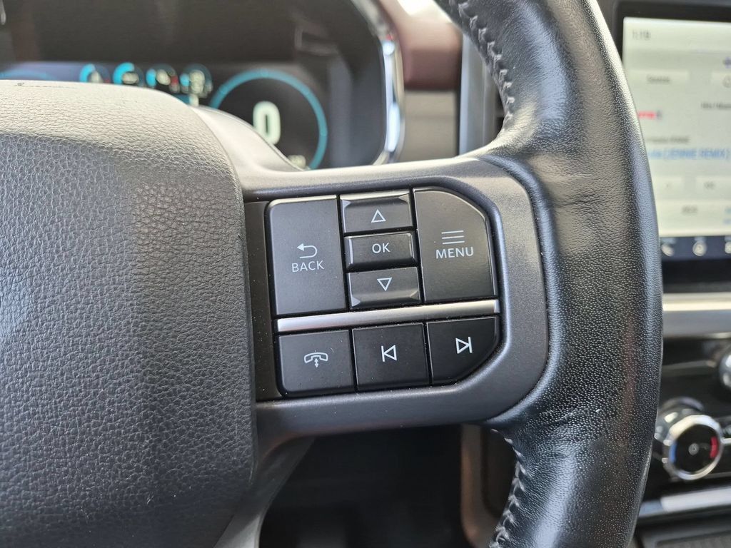 Used 2023 Ford F150 Lariat w/ Equipment Group 502A High AWD/4WD image 23