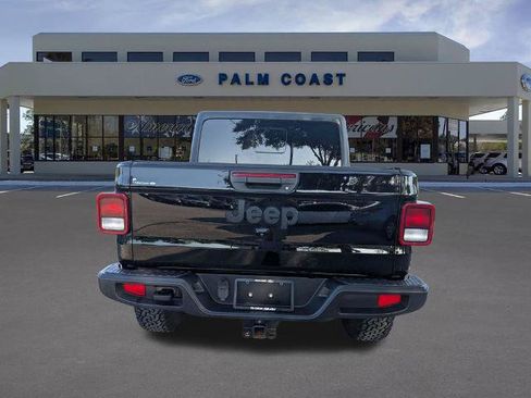 Used 2021 Jeep Gladiator Sport AWD/4WD image 5