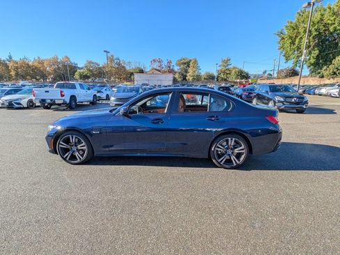 Used 2023 BMW 330e w/ Premium Package image 16