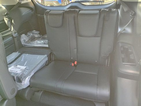 New 2026 Subaru Ascent Limited image 14