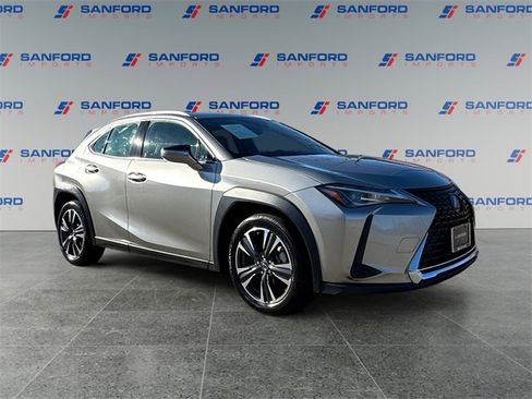 Used 2019 Lexus UX 200 200 Base image 7