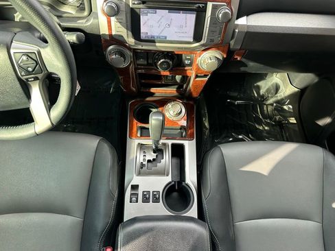 Used 2019 Toyota 4Runner SR5 Premium AWD/4WD image 29