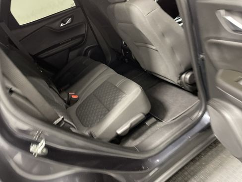 Used 2022 Chevrolet Blazer LT FWD image 22
