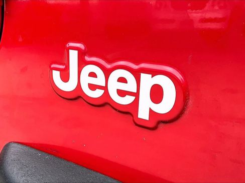 Used 2001 Jeep Wrangler SE image 30