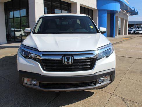 Used 2020 Honda Ridgeline RTL-E image 2