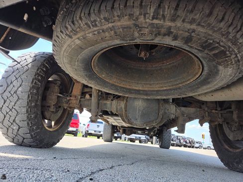 Used 2016 Ford F350 Lariat w/ Lariat Ultimate Package AWD/4WD image 12