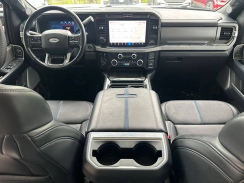 Used 2025 Ford F250 Platinum AWD/4WD image 11
