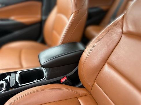 Used 2018 Chevrolet Cruze Premier image 43