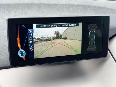 Used 2017 BMW i3 w/ Range Extender image 22