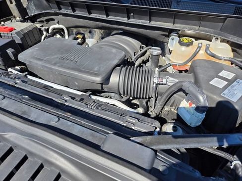 Used 2019 Chevrolet Silverado 1500 High Country AWD/4WD image 26