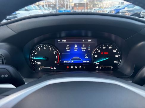 Used 2023 Ford Explorer XLT image 34