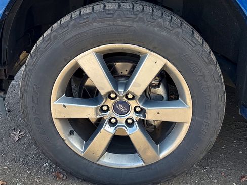 Used 2017 Ford F150 XLT w/ Equipment Group 302A Luxury image 3