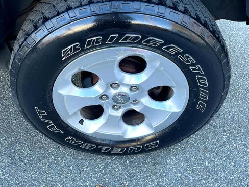 Used 2015 Jeep Wrangler Unlimited Sahara w/ Dual Top Group image 25