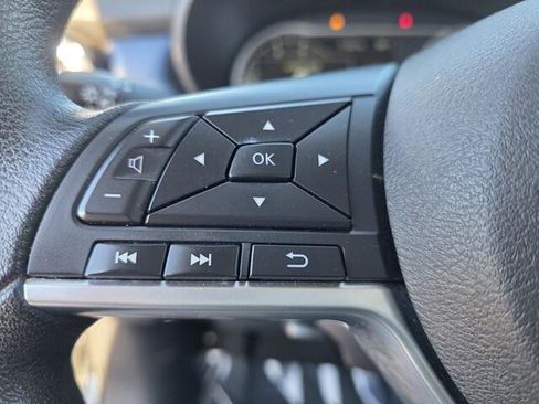 Used 2023 Nissan Versa SV image 25