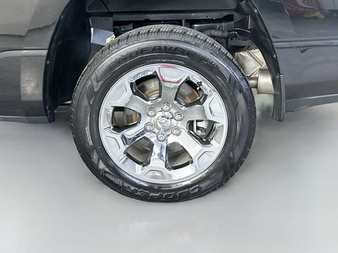 Used 2019 RAM 1500 Big Horn AWD/4WD image 34