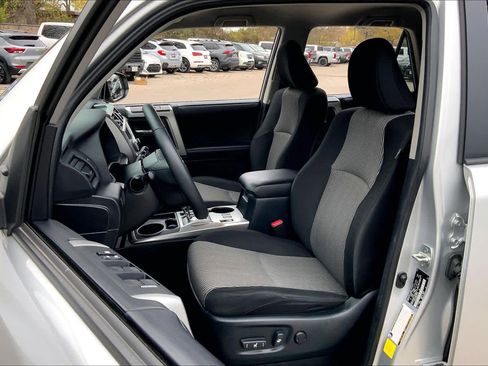 Used 2024 Toyota 4Runner SR5 image 7