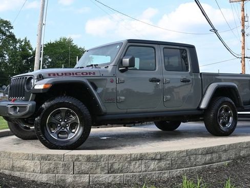 Used 2021 Jeep Gladiator Rubicon w/ Cold Weather Group AWD/4WD image 1
