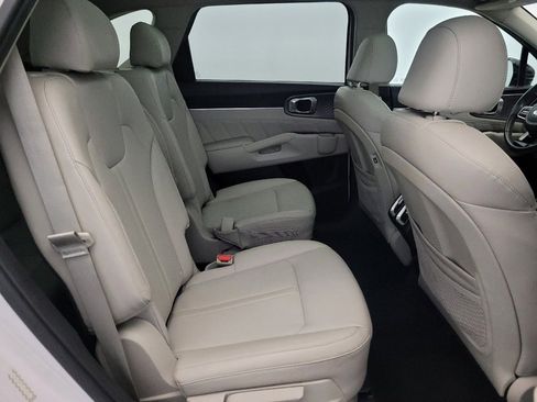 Used 2021 Kia Sorento SX AWD/4WD image 19