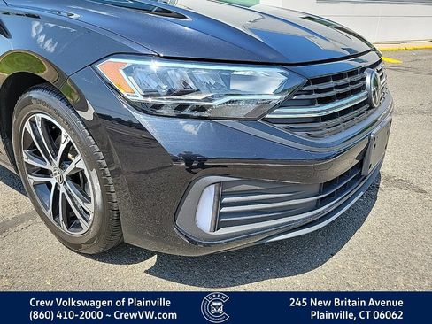 Certified 2024 Volkswagen Jetta Sport FWD image 21