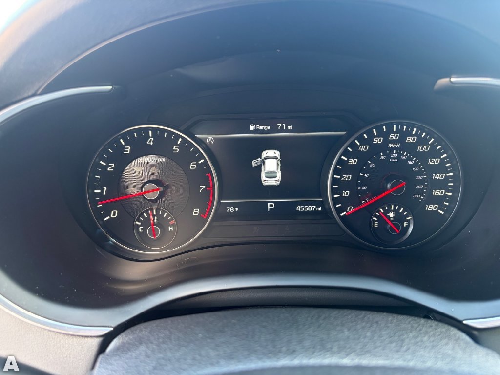 Used 2023 Kia Stinger GT2 w/ Red Interior Color Package RWD image 23