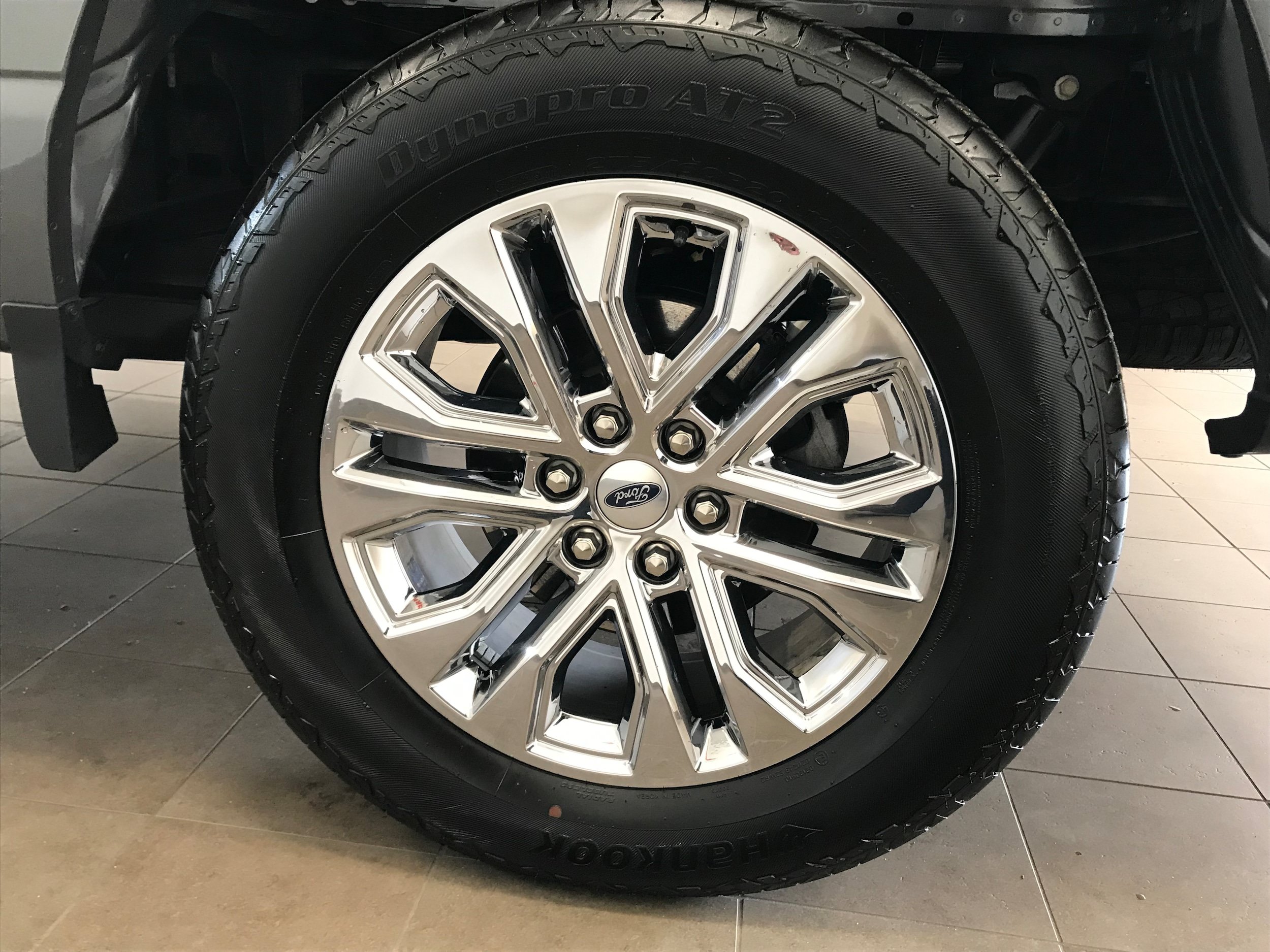 Used 2025 Ford F150 Lariat w/ Equipment Group 501A Mid AWD/4WD image 27