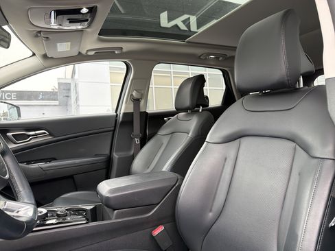 Used 2023 Kia Sportage EX w/ EX Premium Package image 27