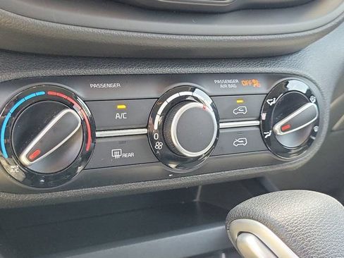 Used 2024 Kia Soul LX w/ Option Group 015 FWD image 28