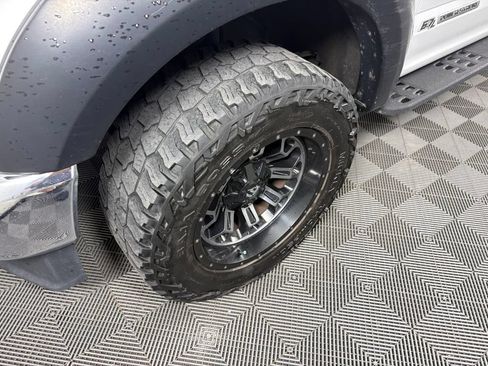 Certified 2022 Ford F250 XLT AWD/4WD image 10