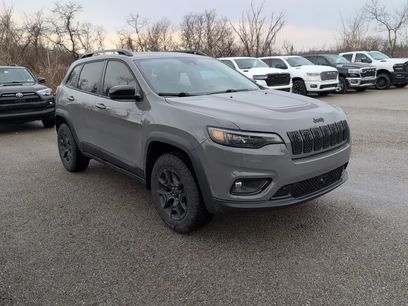 Used 2022 Jeep Cherokee Latitude w/ Sun & Sound Group
