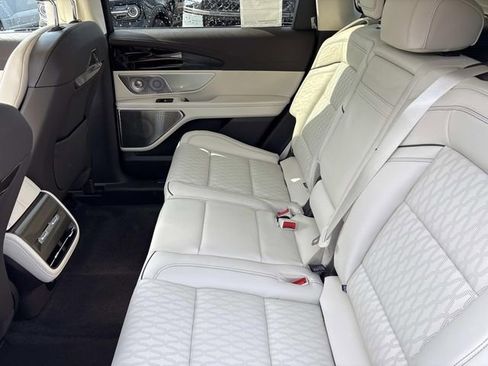 New 2026 Lincoln Nautilus Black Label w/ Jet Appearance Package AWD/4WD image 18
