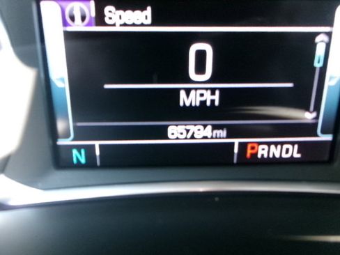 Used 2018 Chevrolet Equinox Premier image 27