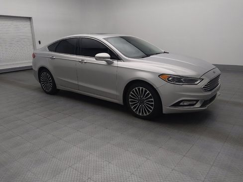 Used 2018 Ford Fusion Titanium image 11