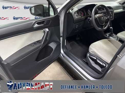 Used 2019 Volkswagen Tiguan S image 13