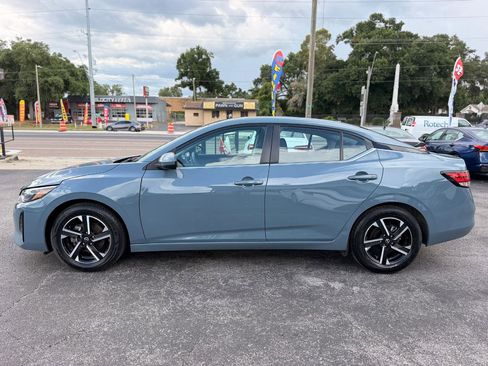 Used 2024 Nissan Sentra SV FWD image 10