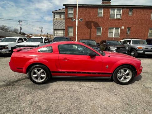 Used 2006 Ford Mustang image 7