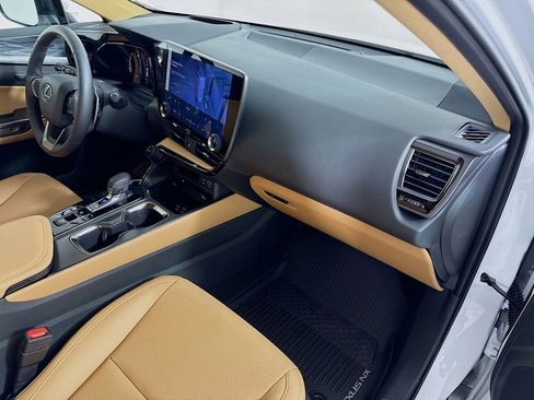Used 2026 Lexus NX 350 AWD w/ Accessory Package (2T) image 31
